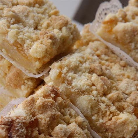 Apricot Cream Cheese Streusel Bars The Cakeroom Bakery Shop