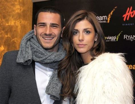 Wife's sexual fantasy before husband's eyes erotik film izle. Leonardo Bonucci-Martina Maccari: chi è moglie del calciatore