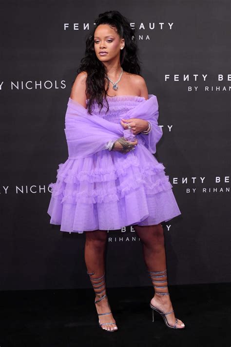 Rihanna At Fenty Beauty Launch Party In London Celeb Donut
