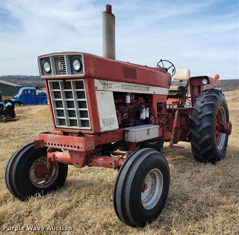 1971 International Farmall 966 Tractor In Elk City Ks Item Hf9268