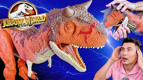 New Super Colossal Carnotaurus Toro Dinosaur Toy Jurassic World Camp