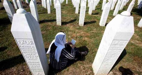 ODGOVOR ZAHAROVOJ IZ KANADE Rusko Negiranje Genocida U Srebrenici