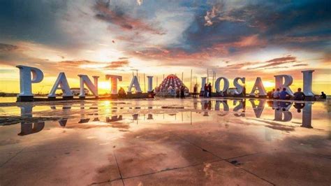 Icons Of Makassar Losari Beach Visit Indonesia The Most Beautiful