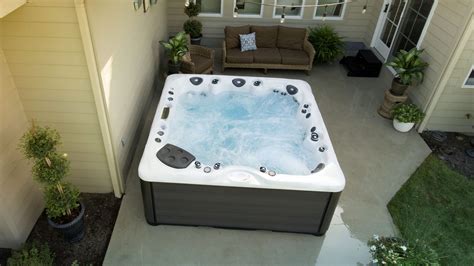 What Are The Dimensions Of A Hot Tub F