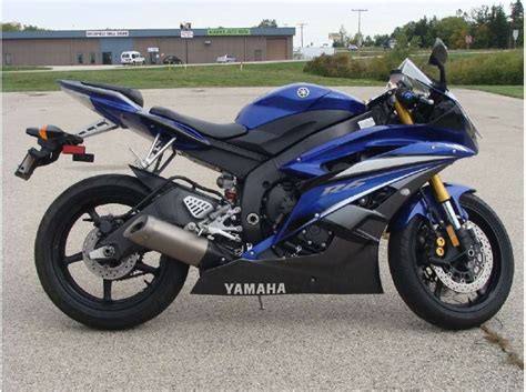 One of the most exciting track bikes, the r6 is also a fun machine when ridden on the street. 2007 Yamaha YZF-R6 for sale on 2040motos