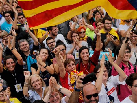 Catalonia Votes To Split From Spain Herald Sun