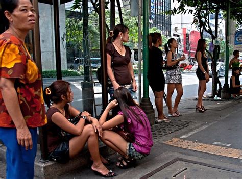 The Girls On Hooker Row Sukhumvit Soi Street Prostitu Flickr