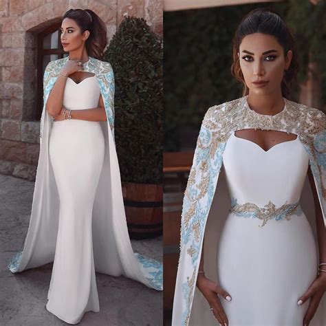 Dubai Caftan Beaded Arabic Evening Dresses Long 2020 Crystals Elegant