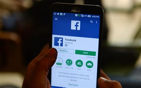 Facebook's new dating app allows users to choose from five different ...