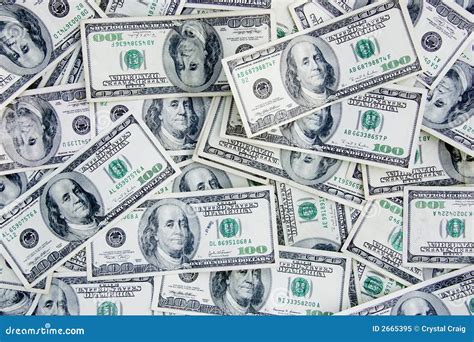 Dinero En Circulación De Los Eeuu 100 Cuentas De Dólar Imagen De