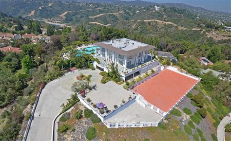 22 Million Newly Listed Contemporary Mansion In Los Angeles Ca