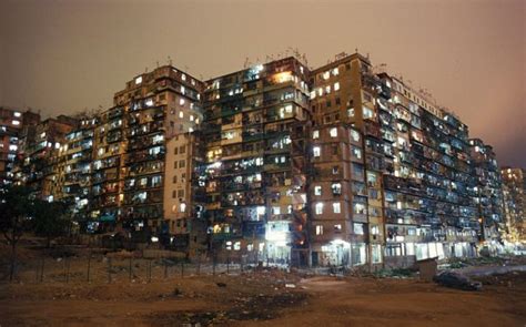 Grim Life In An Overpopulated Chinese City 22 Pics