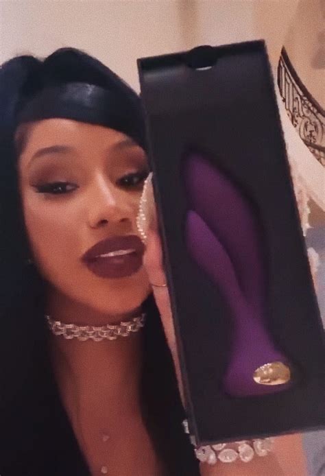 Cardi B Shows Off Her Sex Toys From Bellesa Boutique Ts All Party Goers Bellesas Aurora