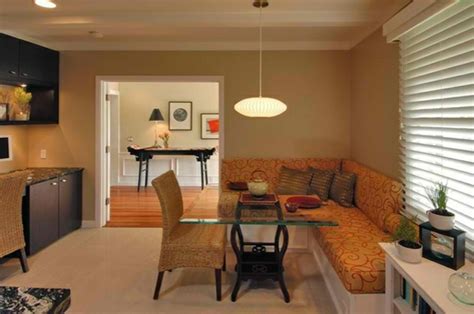 Sofa für esstisch ein effektiver weg of erstellen das haus erscheinen fresh ist update die einrichtung mit jeder ahreszeit. Esstisch mit Stühlen in der Küche - Gemütliche Essecke ...