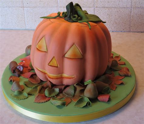 Halloween Inspired Pumpkin Cake Pumpkin Cake Pumpkin Carving Pumpkin