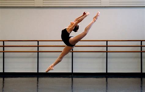 Heres What A Professional Ballerina Actually Eats Every Day Self