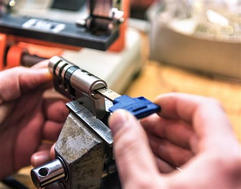 Need a las vegas locksmith? Las Vegas Commercial & Business Locksmith Services | Best ...