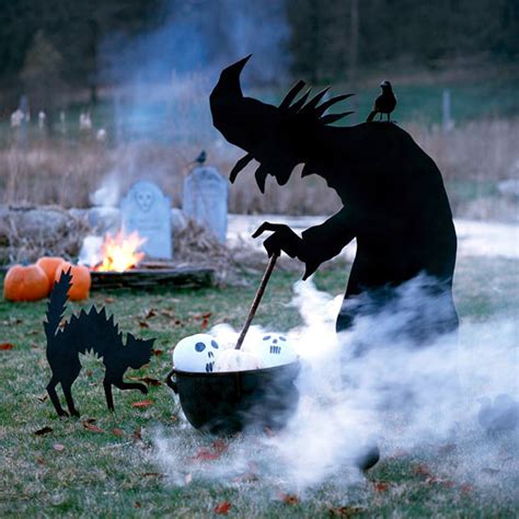 Maybe you would like to learn more about one of these? Decoration ideas for Halloween party with witches - create ...