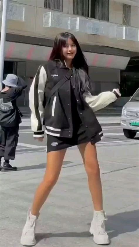 Korean Dancing Korean Girl Korean Tik Tok Girl Tik Tok Hip Hop