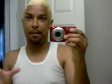 With the artist's new album f.a.m.e dropping in march is this really a good time to experiment with his image? I Dyed My Hair - Chris Brown Luminous Blonde - YouTube