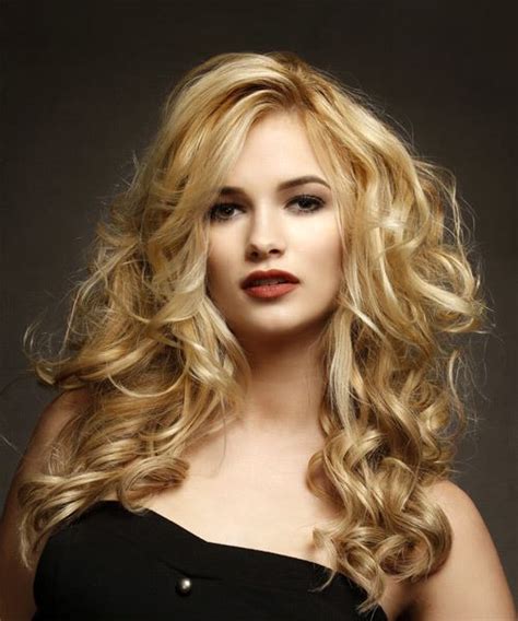Balayage on naturally curly hair 4. Long Wavy Casual Hairstyle - Blonde Hair Color