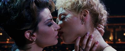 Gina Gershon Elizabeth Berkley Showgirls Free Sex Images Hot Xxx Photos And Best Porn Pics On