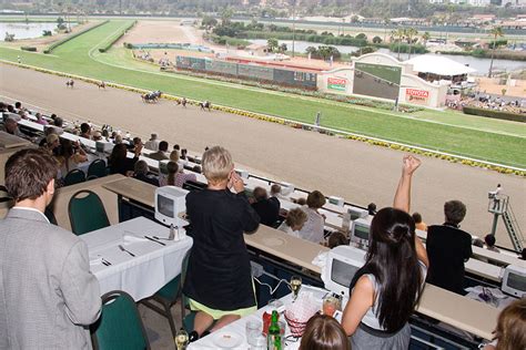 Del Mar Trackside Tables