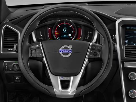 Image 2016 Volvo Xc60 Awd 4 Door T6 R Design Steering Wheel Size
