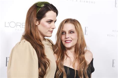 Riley Keough Asks Court To Approve Her As Sole Trustee Of Mom Lisa Marie Presleys Estate