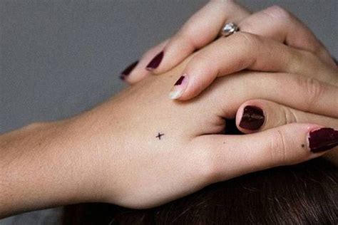 45 Insanely Cute And Small Tattoo Ideas Love Ambie