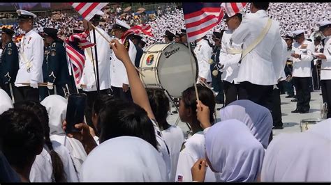 Malaysia's independence day, otherwise known as hari kebangsaan or hari merdeka falls on august 31, a date that marks the day the federation of malaya gained its independence from british colonial rule in 1957. 2017 ( 60th ) Malaysia National Day Celebration At Dataran ...