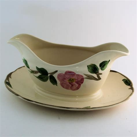 Desert Rose Gravy Boat With Attached Under Plate By Franciscan Franciscan Desert Rose Desert