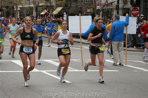 Runtri Boston Marathon Photos Racing To The Marathon Runners