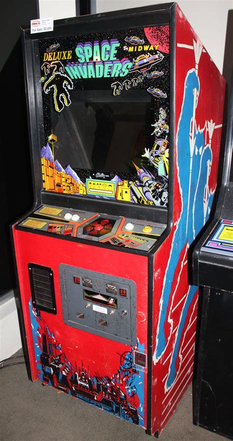 Space Invaders Deluxe Retro Arcade Vintage Video Games Arcade Game