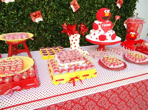 Elmo Party All Out Elmo Birthday Party Sesame Street Birthday