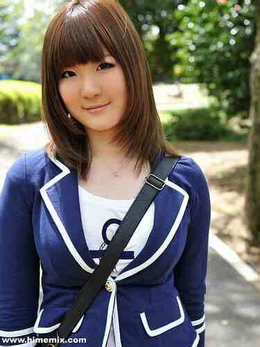 Biografi Momoka Nishina