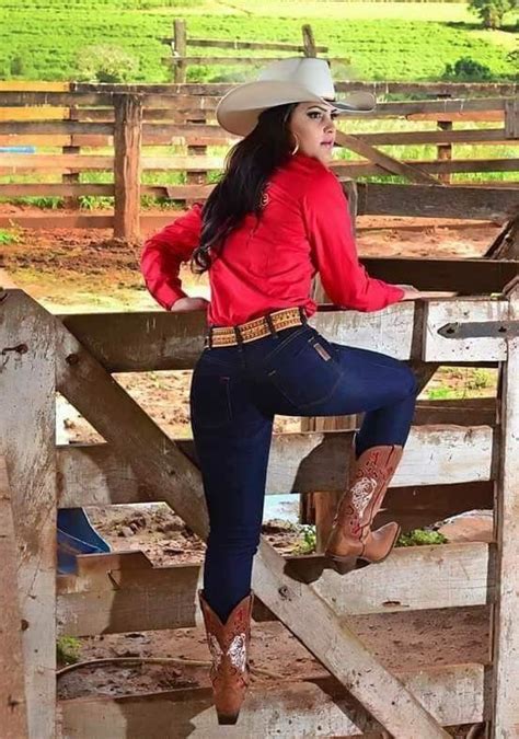 Mujer Vaquera Cowboy Boot Western Wear On Stylevore
