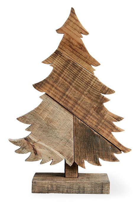 Make This Wood Tree Centerpiece In Time For Christmas Wood Christmas