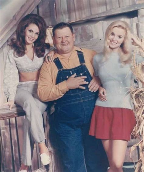 Great Tv Shows Old Tv Shows Hee Haw Show Gunilla Hutton Haws