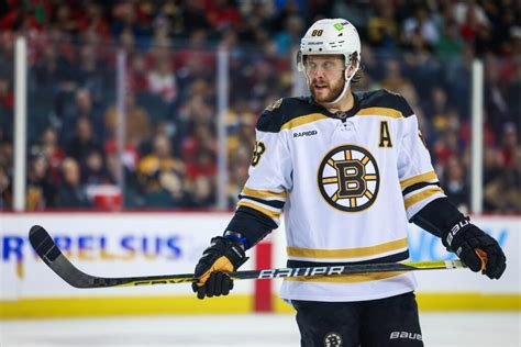 Boston Bruins Extend David Pastrnak