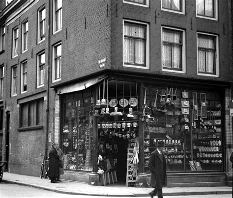 1932 A View Of The Corner Of Rozenstraat And Tweede Rozendwarsstraat