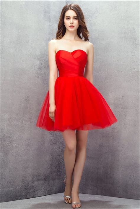 Simple Ball Gown Sweetheart Short Mini Red Tulle Prom Dress