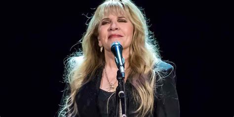 Black magic woman (1968), albatross (1968), man of the world (1969) and the green. Zeitsprung: Am 26.5.1948 wird Stevie Nicks (Fleetwood Mac ...