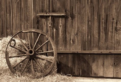 Buy Ofila Old Barn Backdrop 9x6ft Vintage Wheel Haystack
