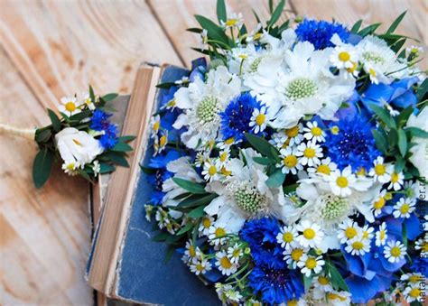 Image result for daisy and forget me not bouquet | Венок, Венок из ромашек