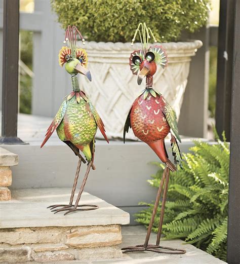 Bobble Head Bird Metal Garden Sculpture Wind And Weather
