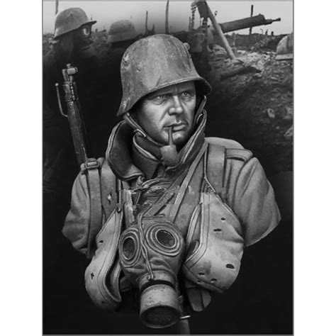 110 Bust Resin Model Kit German Soldier Smoking A Pipe Ww1 Unpainted
