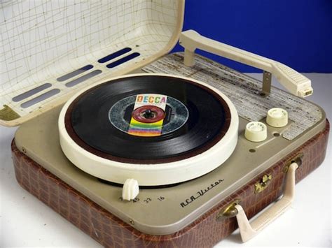 Restored 1950s Rca Portable Record Player By Allunique On Etsy