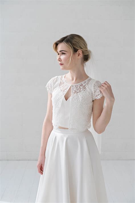 Fleur Bridal Lace Jacket With Cap Sleeves And Front Opening