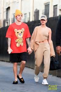 justin bieber and his clean shaven face spend quality time with wife hailey photo 4438652